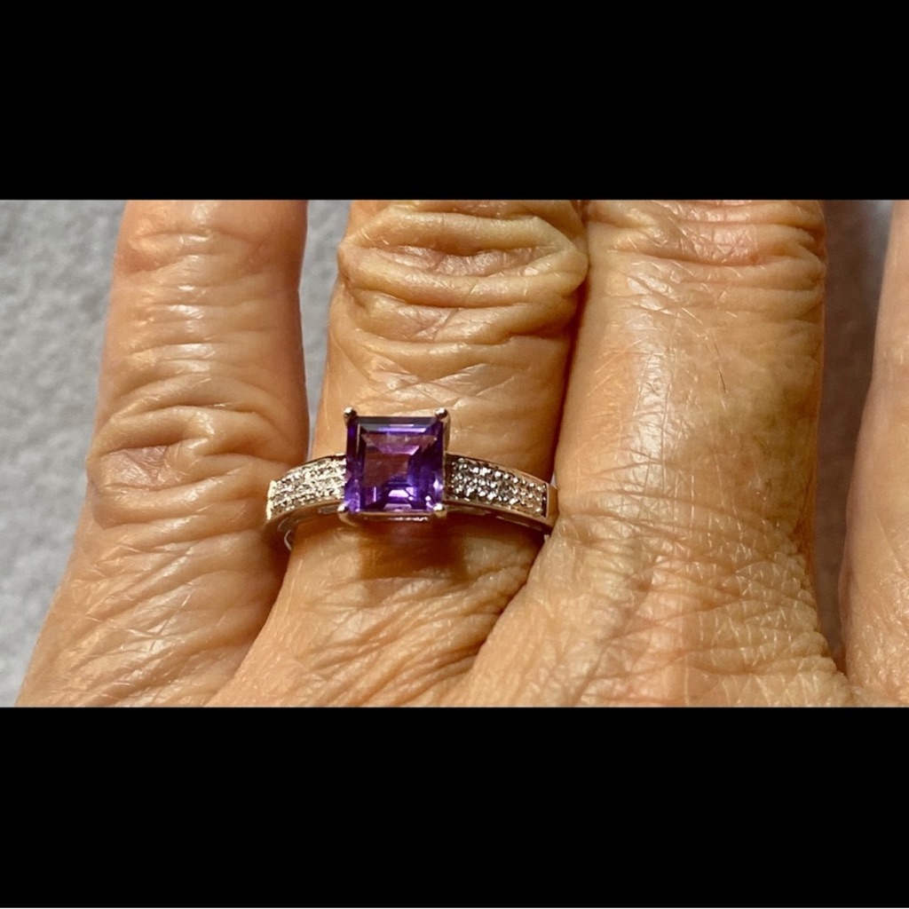 14k Solid White Gold Ring With Genuine Princess Cut Amethyst